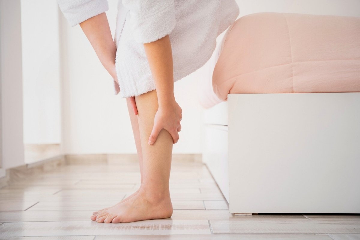 peak point pt offers leg pain treatment to all - book appointment asap